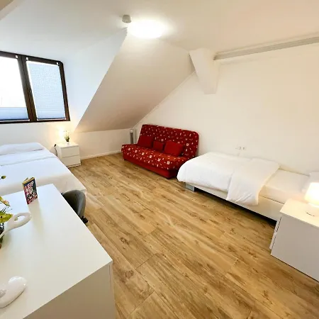 866 Plagwitz Apartman